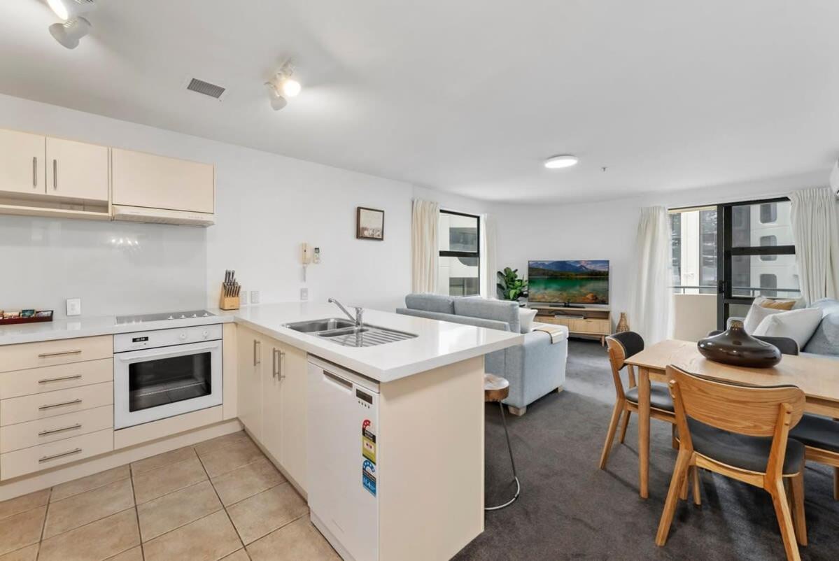 Beach Views At Oceanside Mount Maunganui Exterior foto